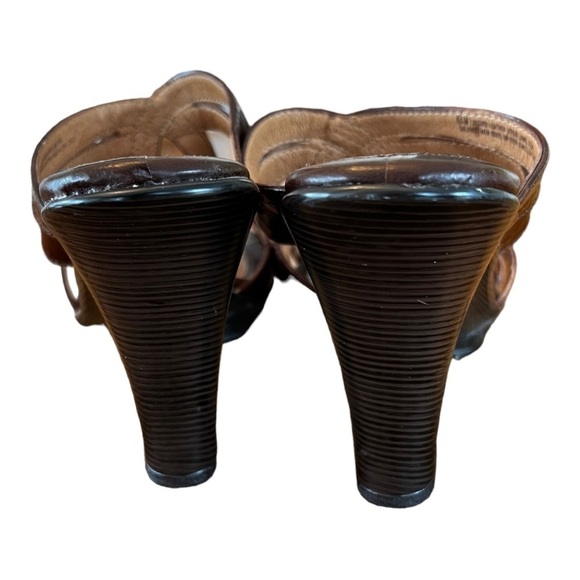 Euro Soft by Sofft Brown  Platform Slip On Heels sz 8.5 - Picture 5 of 7